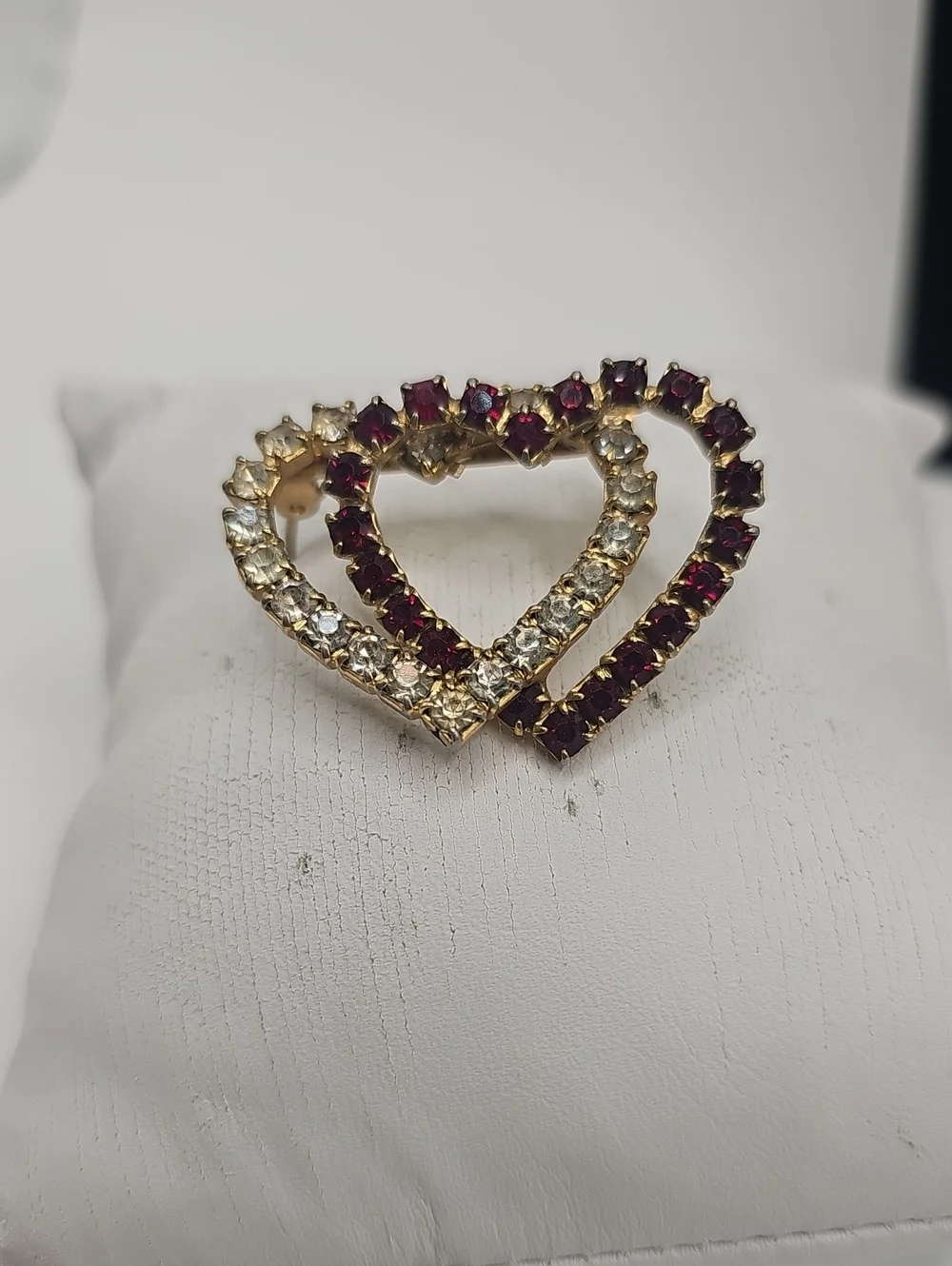 Unbranded Double Interlocking Heart Brooch Womens OS Red Gold Rhinestone Vintage